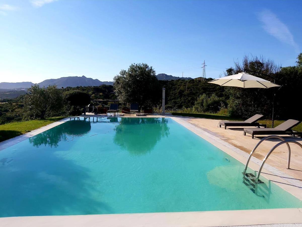 Villa Alba Esclusiva Villa Con Piscina A Sfioro E Vista Mozzafiato Sul Mare Cugnana Dış mekan fotoğraf