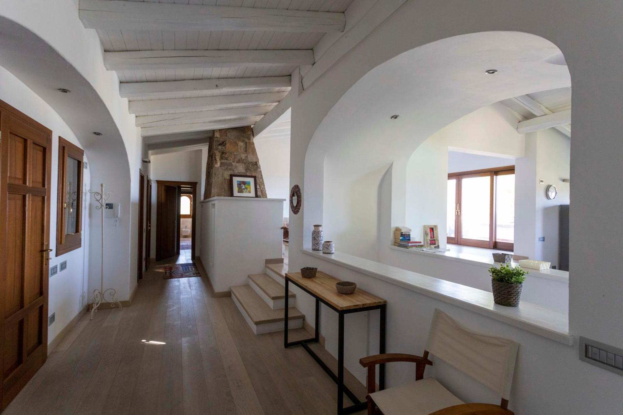 Villa Alba Esclusiva Villa Con Piscina A Sfioro E Vista Mozzafiato Sul Mare Cugnana Dış mekan fotoğraf