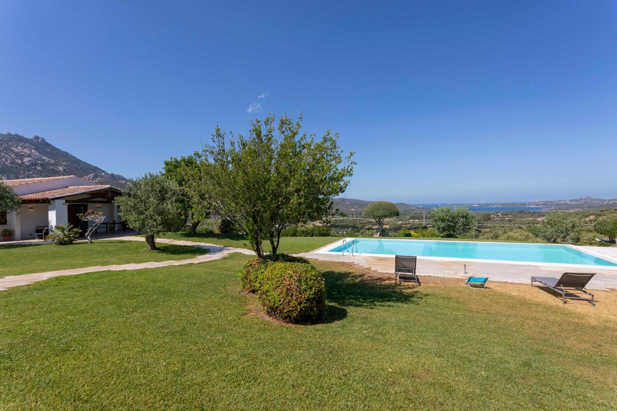 Villa Alba Esclusiva Villa Con Piscina A Sfioro E Vista Mozzafiato Sul Mare Cugnana Dış mekan fotoğraf