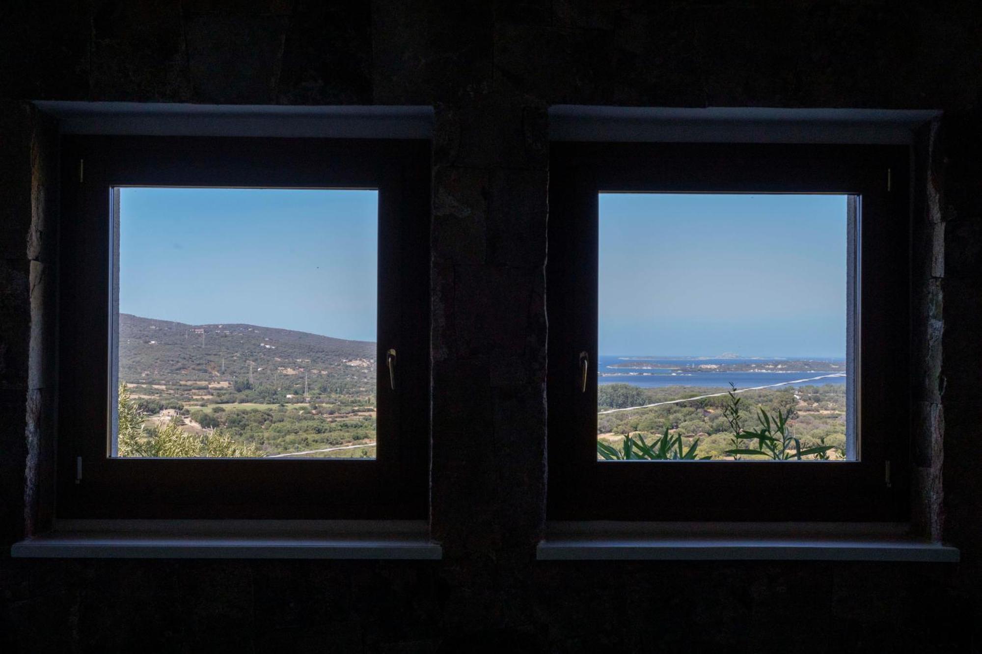 Villa Alba Esclusiva Villa Con Piscina A Sfioro E Vista Mozzafiato Sul Mare Cugnana Dış mekan fotoğraf