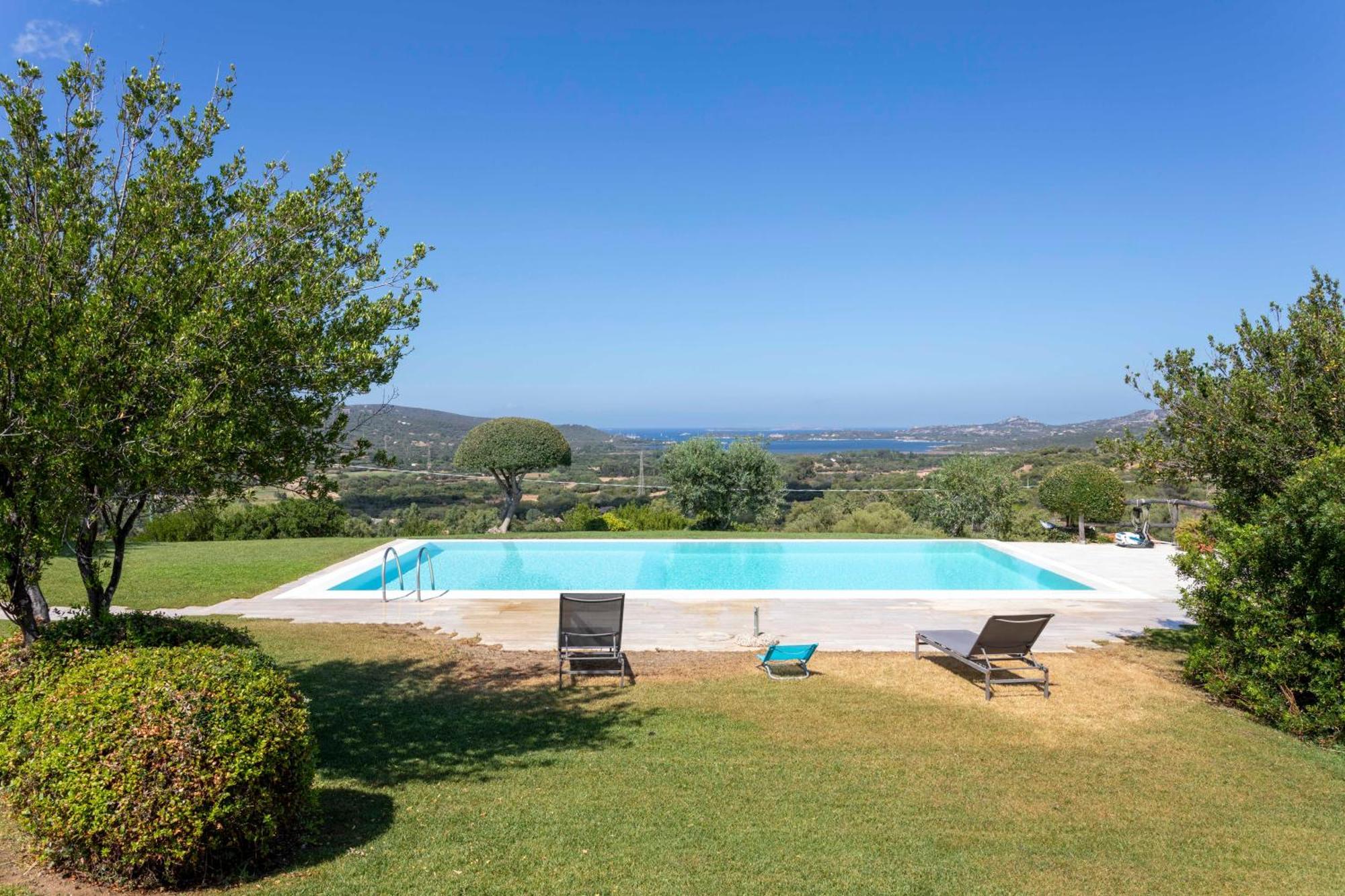 Villa Alba Esclusiva Villa Con Piscina A Sfioro E Vista Mozzafiato Sul Mare Cugnana Dış mekan fotoğraf