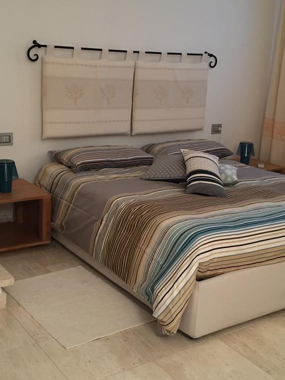 Villa Alba Esclusiva Villa Con Piscina A Sfioro E Vista Mozzafiato Sul Mare Cugnana Dış mekan fotoğraf